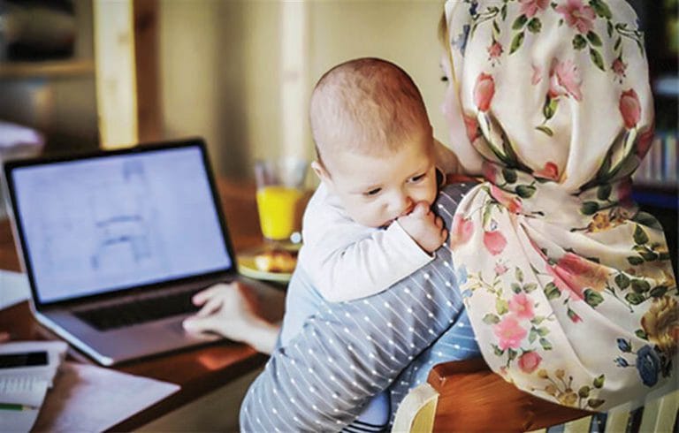 پیش‌نویس آیین نامه جدید دورکاری تعطیلی روزهای پنجشنبه کارکنان زن دورکاری مادران دارای فرزند شش سال امیکرون